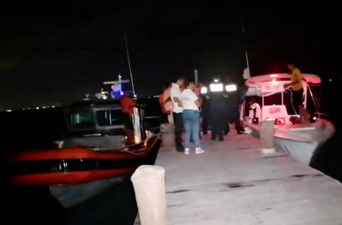 Se hunde embarcación en Isla Mujeres