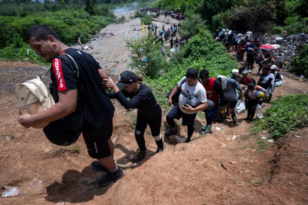 Secuestran a 95 migrantes ecuatorianos en Chiapas