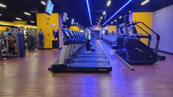 Mueren dos personas en gimnasios Smart Fit en la CDMX