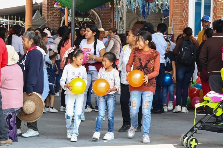 Cientos de fieles celebran al Niño del Cerrito en Nopalucan, Tlaxcala