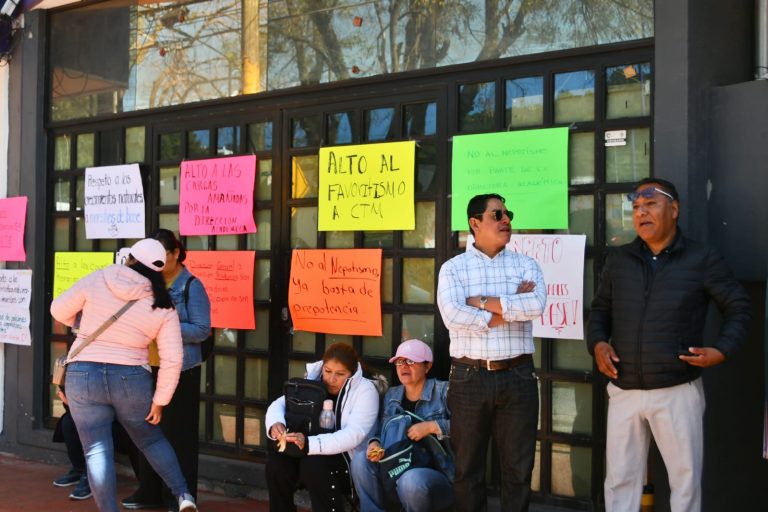 Docentes de CECyTE y EMSAD exigen a autoridades respeto a derechos laborales y trato digno: Sección 55