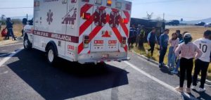 Cuatro heridos de gravedad deja choque en Ixtenco