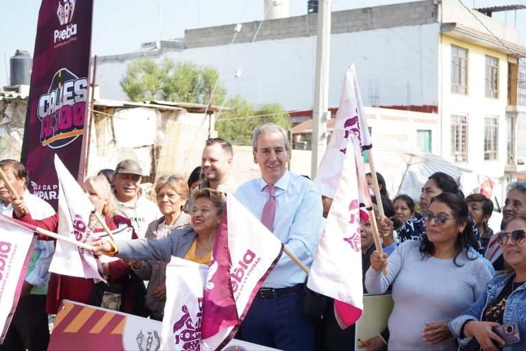 Arranca Pepe Chedraui trabajos de pavimentación en la Junta Auxiliar de San Jerónimo Caleras