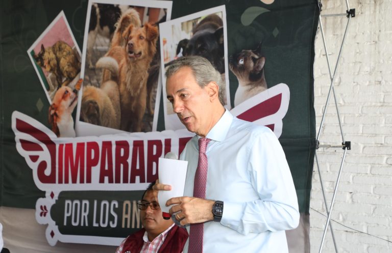 Pepe Chedraui acerca servicios gratuitos de bienestar animal a San Pablo Xochimehuacan