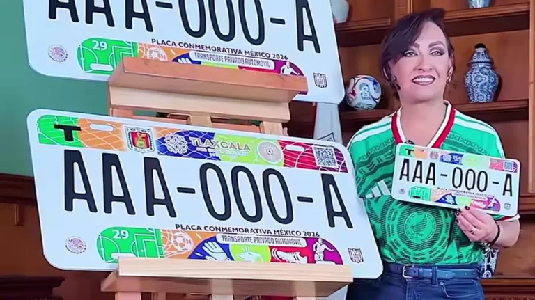 Tlaxcala se suma a la fiebre mundialista con nuevas placas vehiculares conmemorativas