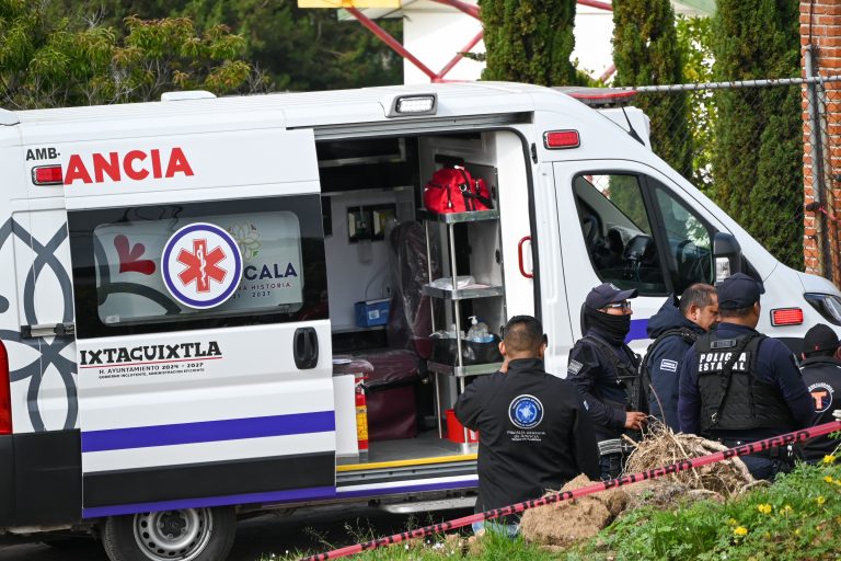 Balean a conserje al interior de telesecundaria en Ixtacuixtla, lo hallan sin vida