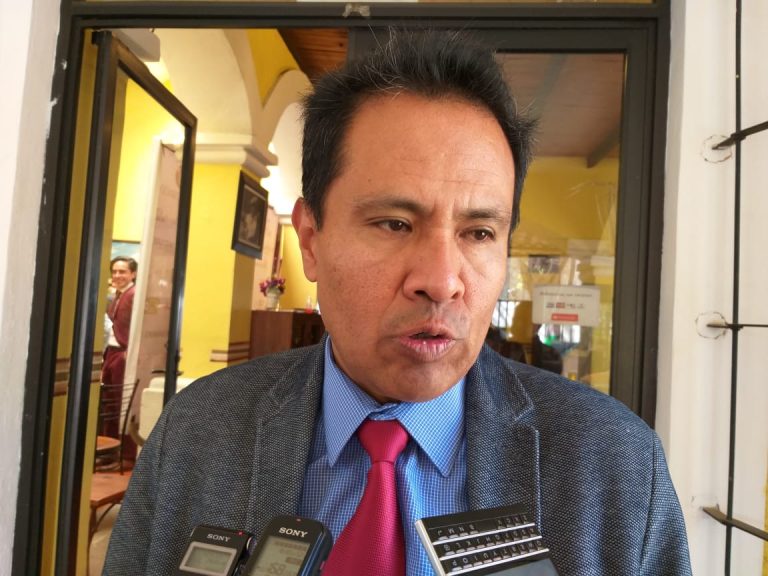 Sindicato del CECyTE-EMSaD Tlaxcala defiende contrato colectivo y rechaza recorte de prestaciones