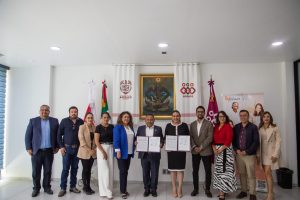 Firma Ayuntamiento de Apizaco convenio con REDMUN para impulsar el desarrollo económico de las mujeres