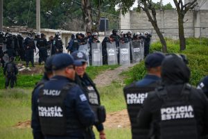 Enfrentamiento en Chiautempan: Choque entre pobladores y policías deja al presidente de comunidad aparentemente detenido