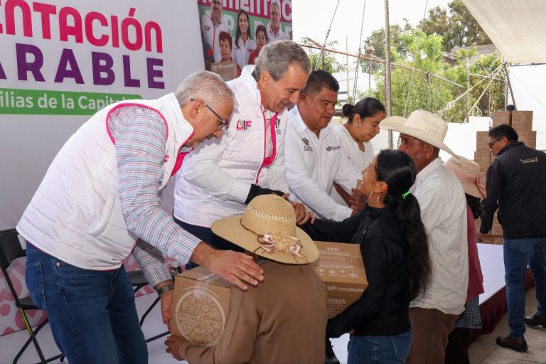 Lleva Pepe Chedraui programa “Alimentación Imparable” a Santa María Guadalupe Tecola