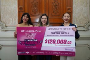 Entrega Gobierno de Pepe Chedraui donativos de la 2da. Carrera Mujeres Imparables en favor de las poblanas