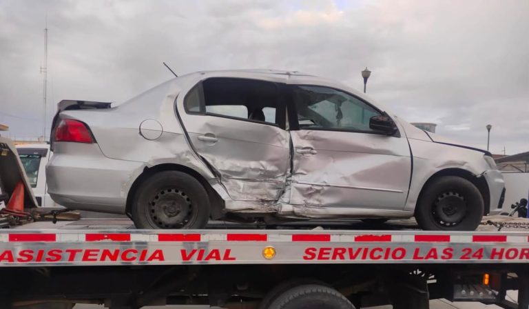 Accidente involucra a tres vehículos en Apizaco
