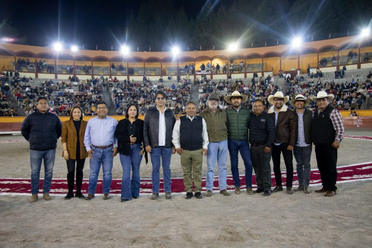 Vive Apizaco con éxito la primera novillada de la 2da edición de la Copa Pana