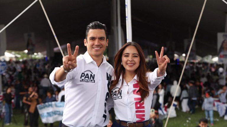 Ante 10 mil tlaxcaltecas, PAN unge a Miriam Martínez para encabezar defensa de Tlaxcala