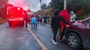 Atienden cuerpos de emergencia a 11 lesionados tras accidente en Amaxac