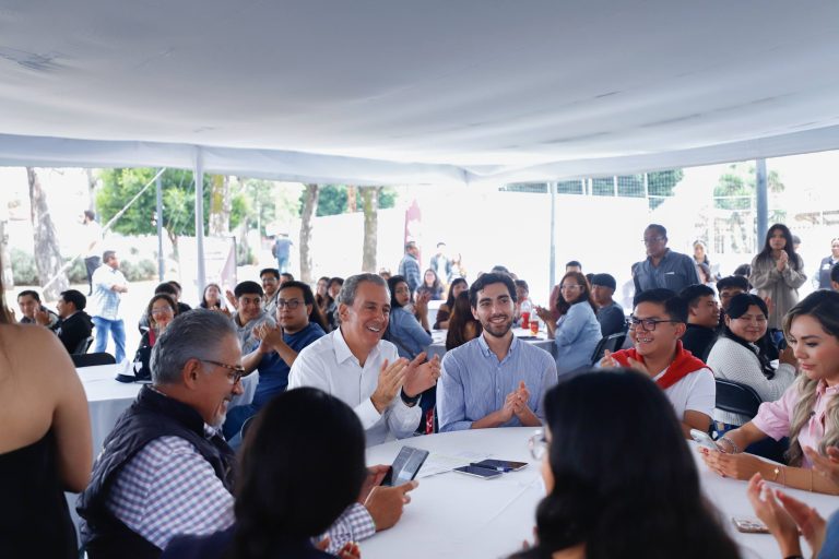 Pepe Chedraui comparte con las juventudes y reconoce su papel como Protagonistas de la Ciudad